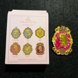 Disney Princess Mulan Enamel Pin - Pink and Gold Design